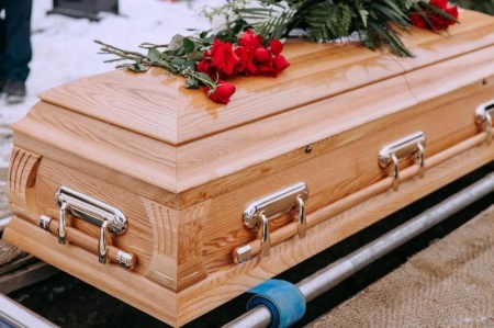 La pr&eacute;voyance obs&egrave;ques &agrave; Rochefort : comment bien s'y pr&eacute;parer ?